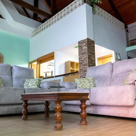 普尔塔德拉卢纳旅馆