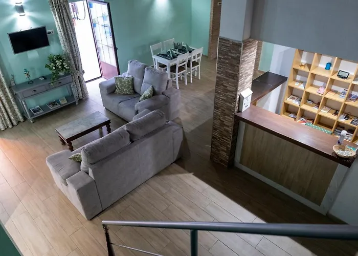 Gasthuis Puerta De La Luna