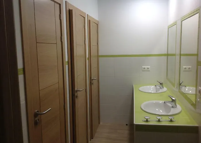 Gasthuis Puerta De La Luna